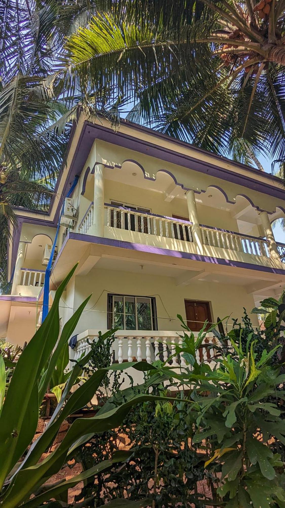 Santana Guest house